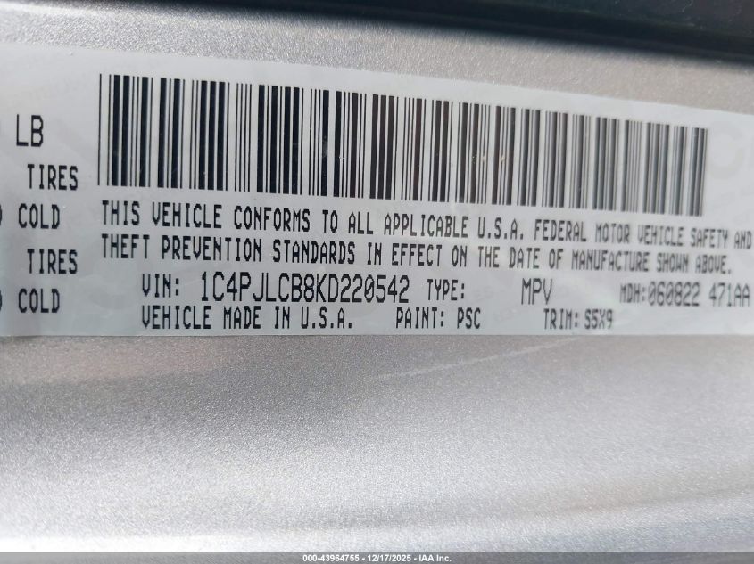 2019 Jeep Cherokee Latitude Fwd VIN: 1C4PJLCB8KD220542 Lot: 43964755