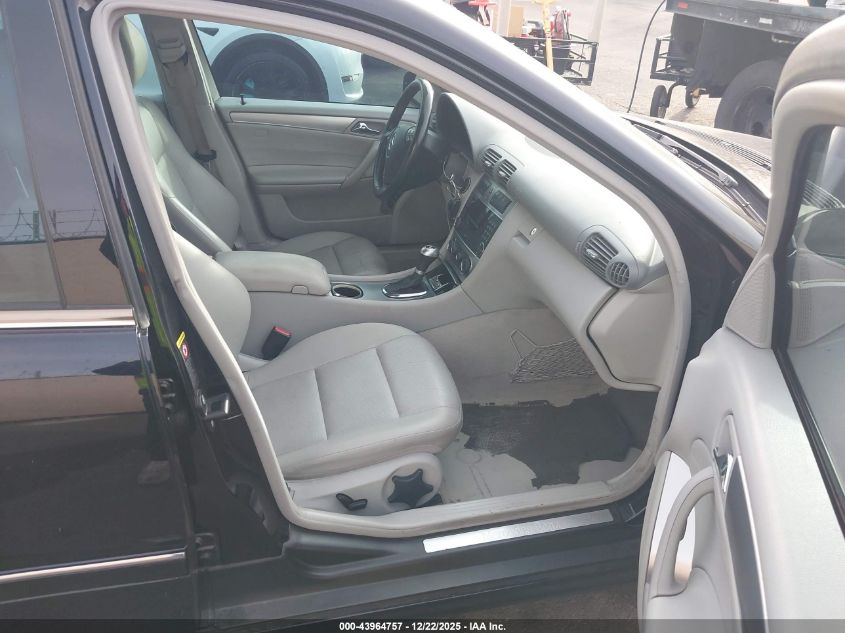 2006 Mercedes-Benz C 230 Sport VIN: WDBRF52HX6F803909 Lot: 43964757