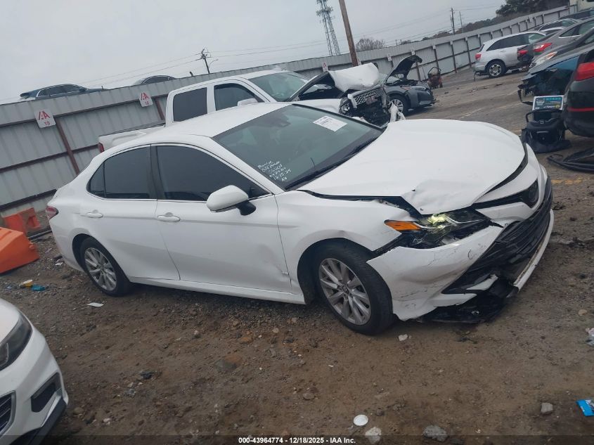 2019 Toyota Camry Le VIN: 4T1B11HK3KU752249 Lot: 43964774