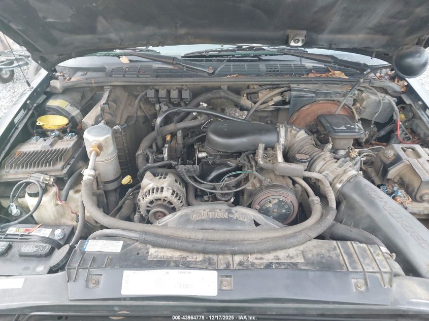 1997 Chevrolet S-10 Ls Fleetside VIN: 1GCCS19X4V8100561 Lot: 43964779