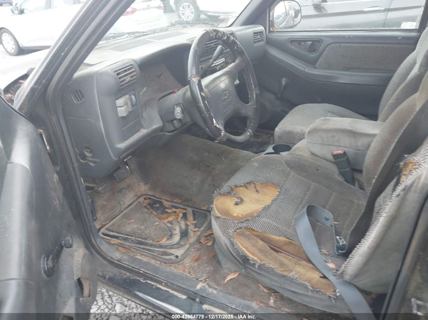 1997 Chevrolet S-10 Ls Fleetside VIN: 1GCCS19X4V8100561 Lot: 43964779