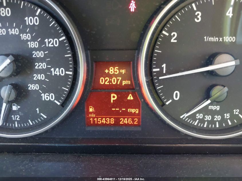 2015 BMW X1 xDrive28I VIN: WBAVL1C52FVY25749 Lot: 43964811