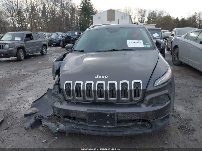 2017 Jeep Cherokee Latitude 4X4 VIN: 1C4PJMCB8HW668833 Lot: 43964813