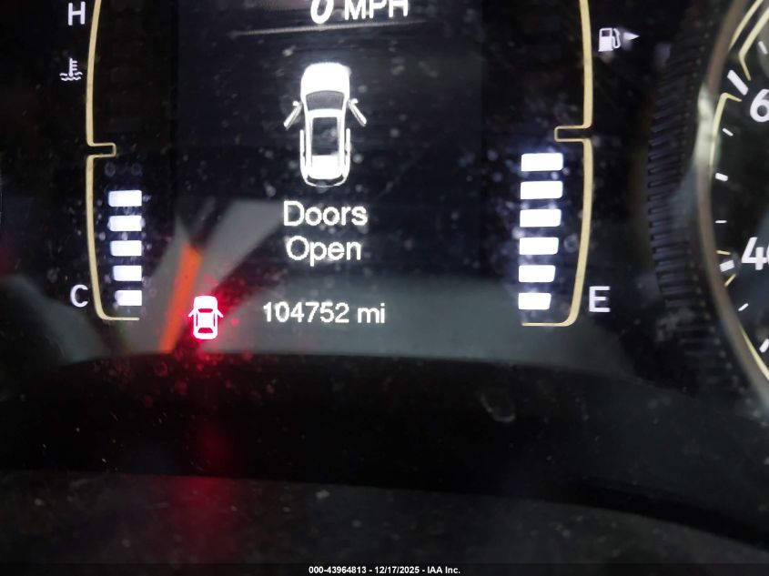 2017 Jeep Cherokee Latitude 4X4 VIN: 1C4PJMCB8HW668833 Lot: 43964813