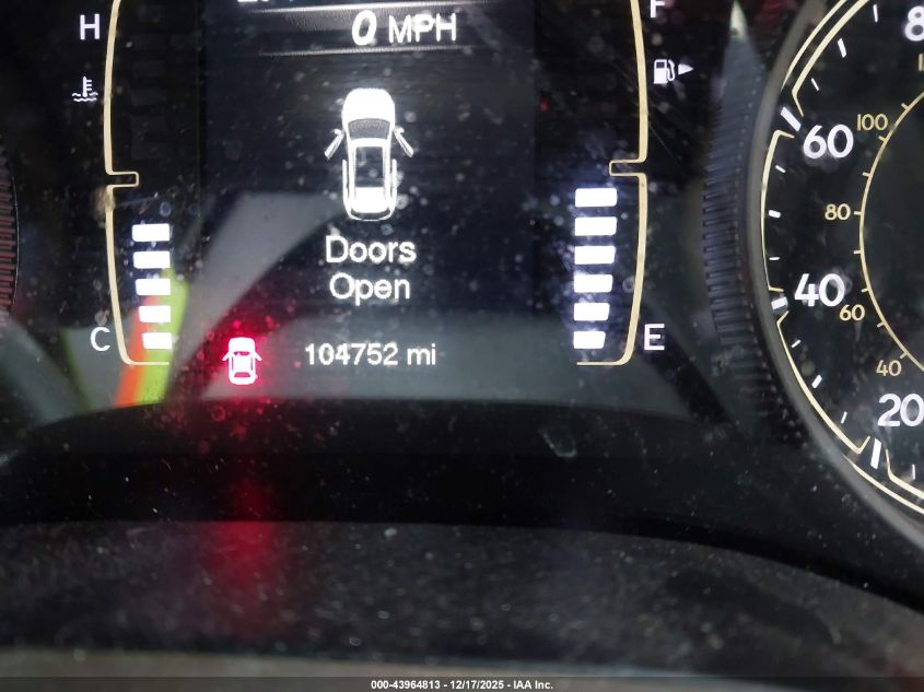 2017 Jeep Cherokee Latitude 4X4 VIN: 1C4PJMCB8HW668833 Lot: 43964813