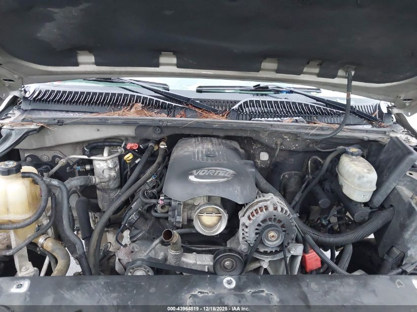 2004 Chevrolet Tahoe Lt VIN: 1GNEC13ZX4J106251 Lot: 43964819