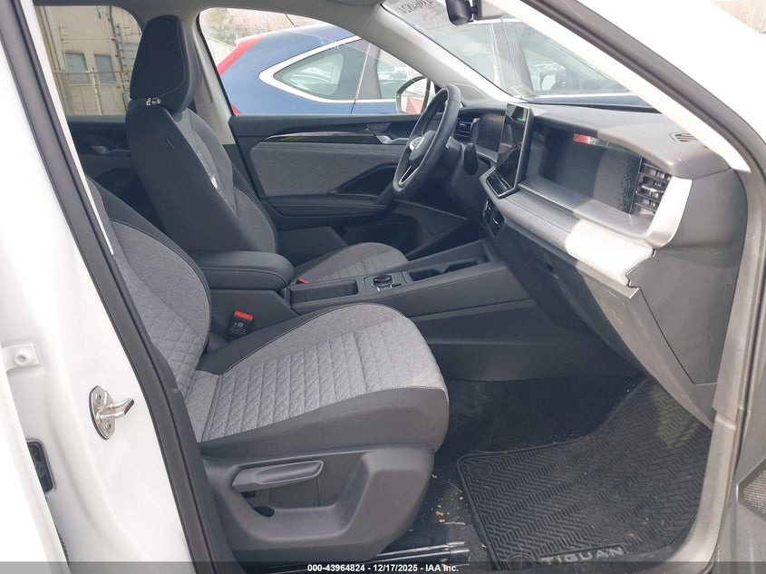 3VVBR7RM5SM047314 2025 VOLKSWAGEN TIGUAN photo no. 5