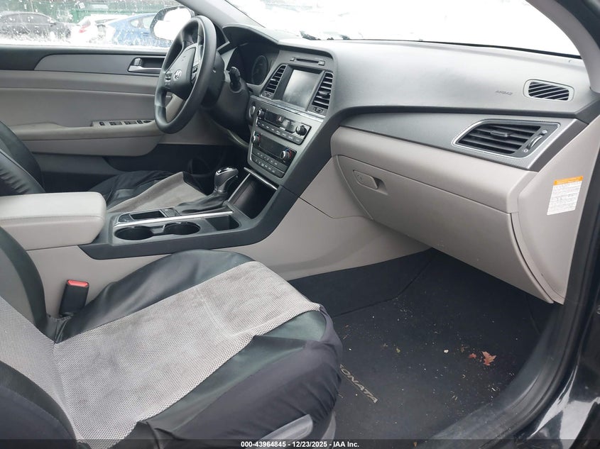 2017 Hyundai Sonata Hybrid Se