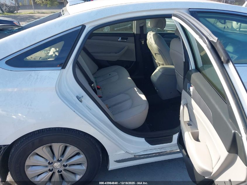 2017 Hyundai Sonata Hybrid Se VIN: KMHE24L18HA059438 Lot: 43964848