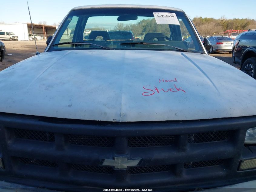 1994 Chevrolet Gmt-400 C1500 VIN: 1GCDC14Z8RZ185608 Lot: 43964858