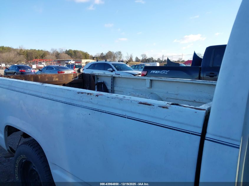 1994 Chevrolet Gmt-400 C1500 VIN: 1GCDC14Z8RZ185608 Lot: 43964858