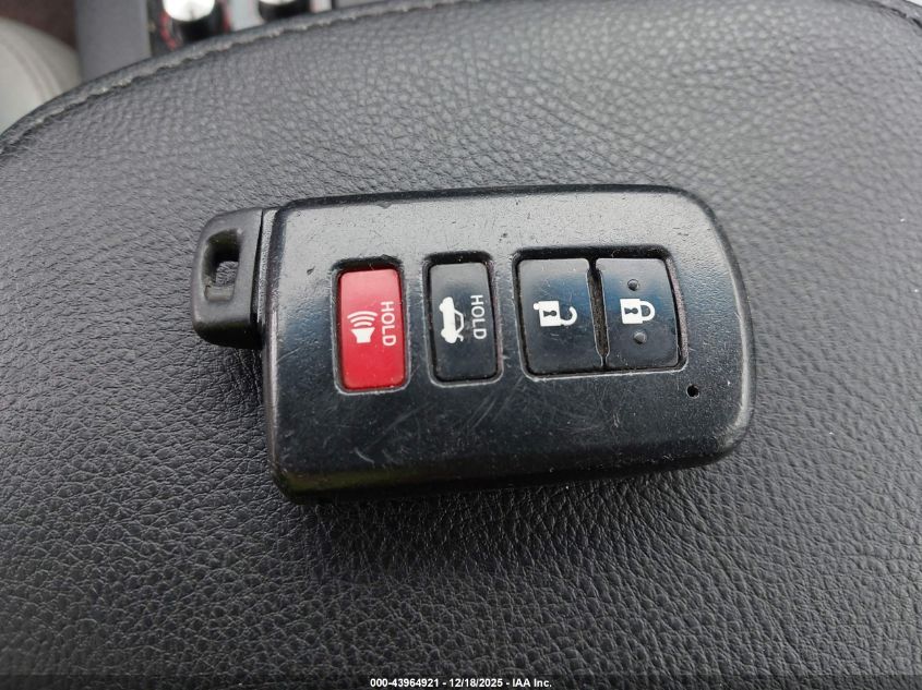 2014 Toyota Avalon Xle VIN: 4T1BK1EB2EU095790 Lot: 43964921