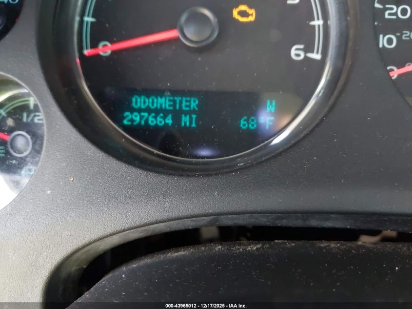 2011 Chevrolet Tahoe Lt VIN: 1GNSCBE01BR285494 Lot: 43965012