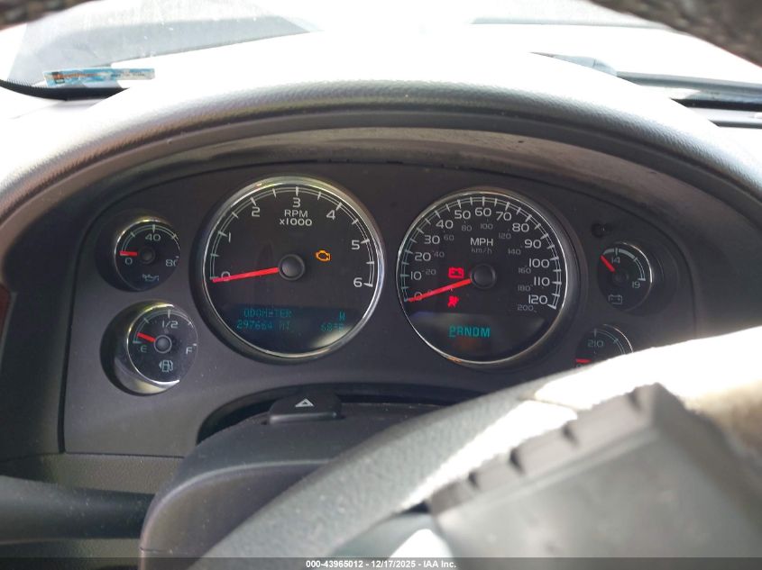 2011 Chevrolet Tahoe Lt VIN: 1GNSCBE01BR285494 Lot: 43965012