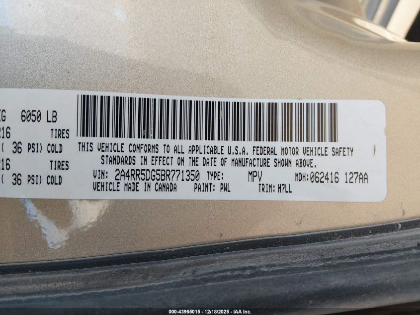 2011 Chrysler Town & Country Touring VIN: 2A4RR5DG5BR771350 Lot: 43965015