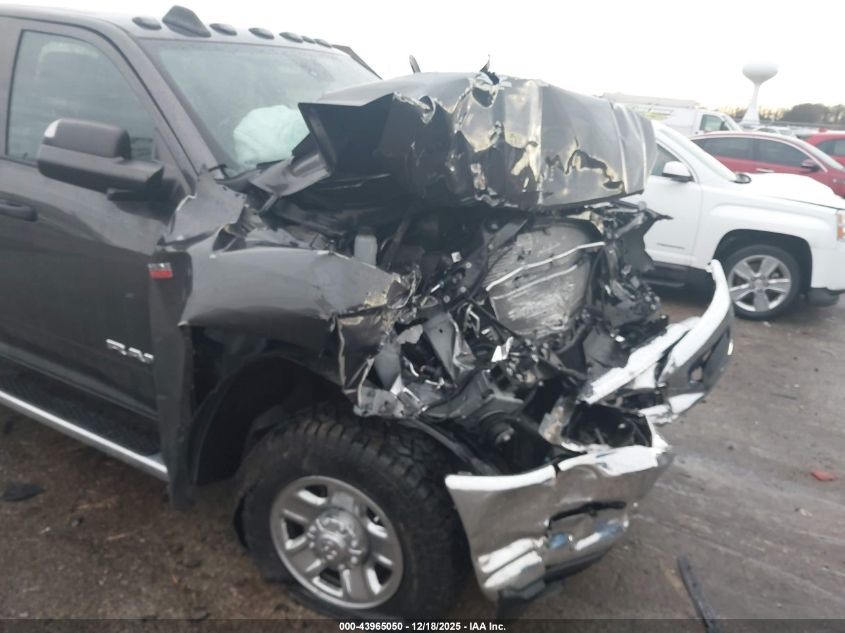 2022 Ram 2500 Tradesman 4X4 6'4 Box VIN: 3C6UR5CJ0NG370013 Lot: 43965050