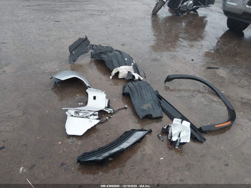 2022 Mitsubishi Outlander Sel 2.5 S-Awc/Sel Launch Edition S-Awc/Sel Special Edition S-Awc VIN: JA4J4VA89NZ085749 Lot: 43965060