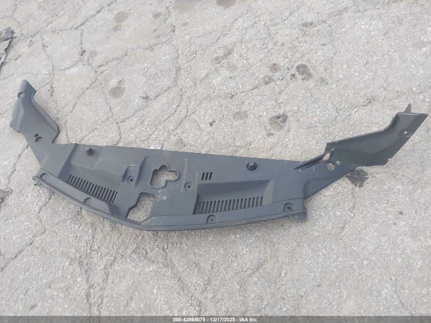 2013 Acura Ilx 2.0L VIN: 19VDE1F50DE013008 Lot: 43965079