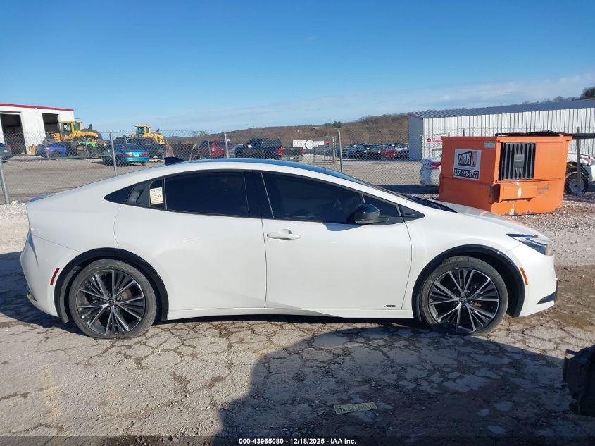 2024 Toyota Prius Xle Awd-E VIN: JTDADABU2R3010068 Lot: 43965080