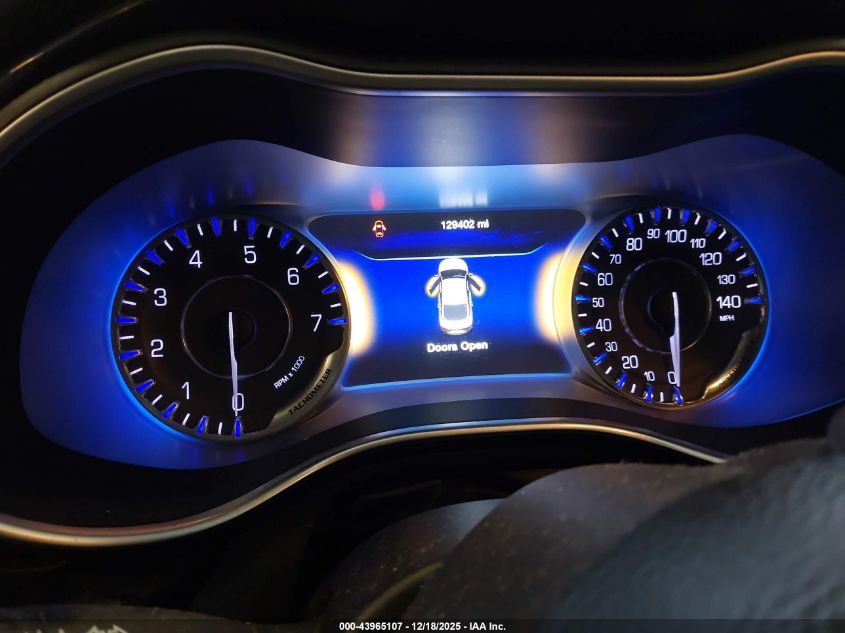 2015 Chrysler 200 C VIN: 1C3CCCCBXFN575189 Lot: 43965107