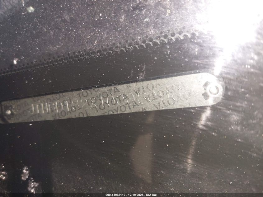 2001 Lexus Is 300 VIN: JTHBD182X10008096 Lot: 43965110