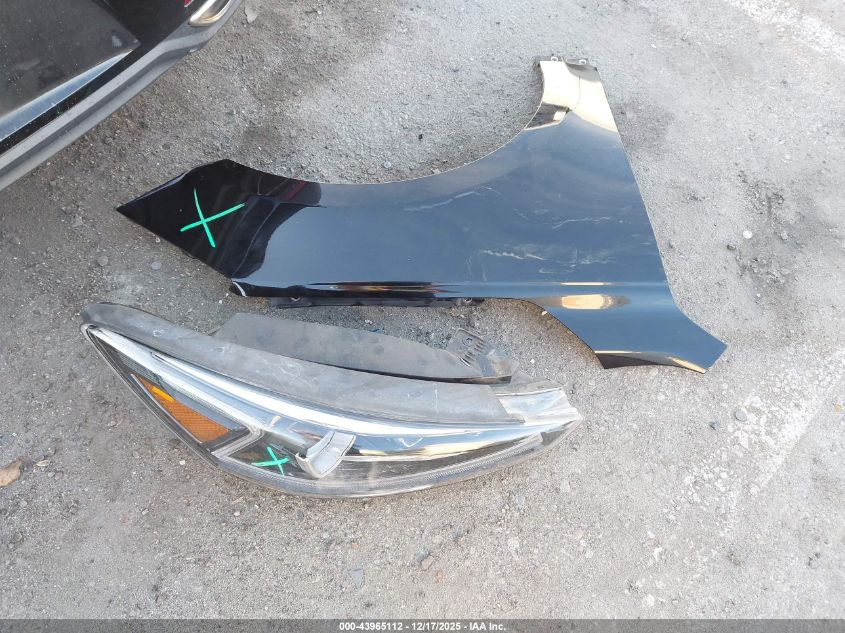 2017 Kia Cadenza Limited VIN: KNALC4J12H5092968 Lot: 43965112