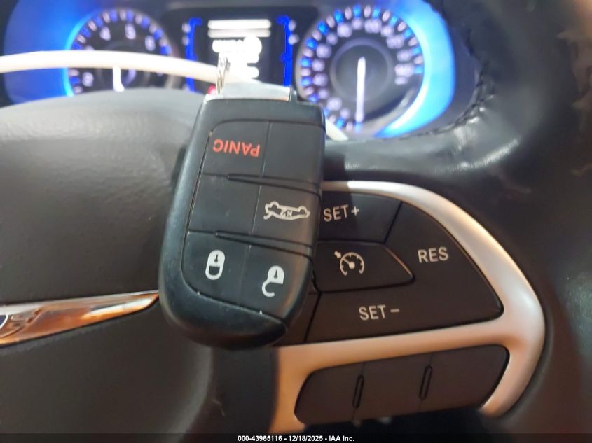 2015 Chrysler 200 Limited VIN: 1C3CCCAB1FN558509 Lot: 43965116