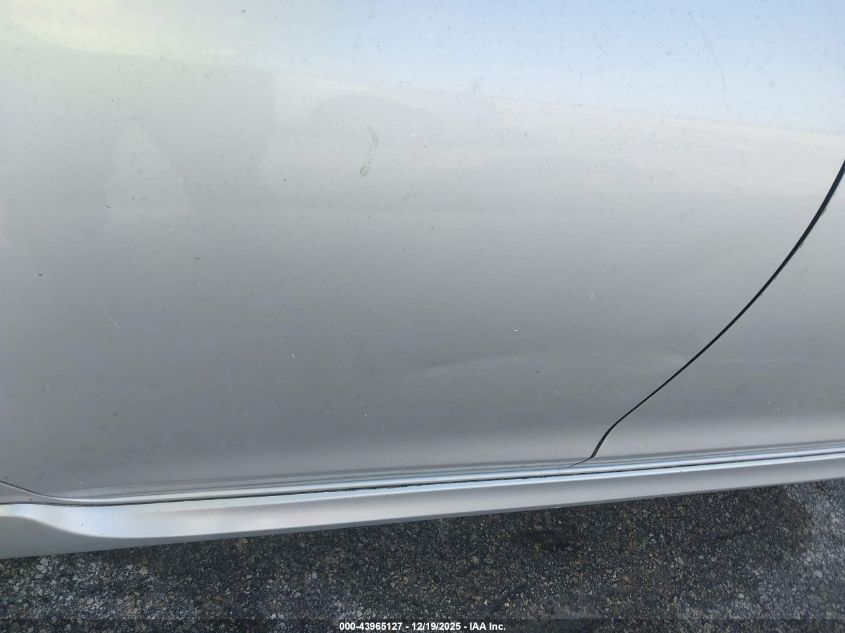 2007 Toyota Yaris S VIN: JTDBT923171072812 Lot: 43965127