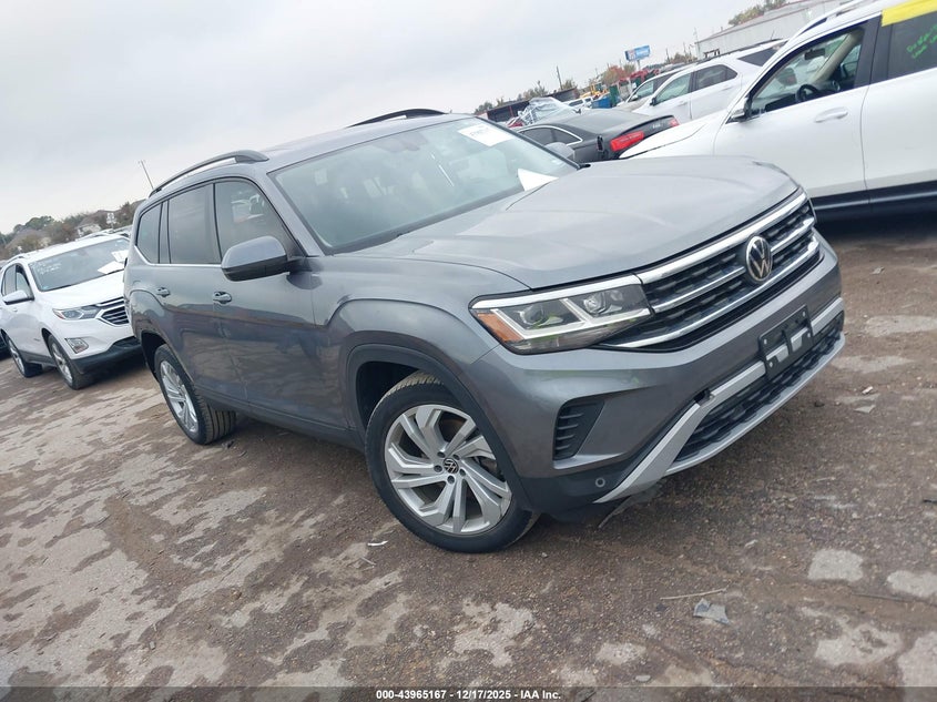 2022 Volkswagen Atlas 2.0T Se W/Technology