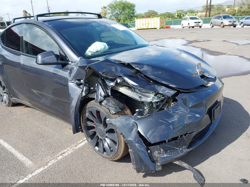 2024 Tesla Model Y Performance Dual Motor All-Wheel Drive VIN: 7SAYGDEF4RF086532 Lot: 43965168