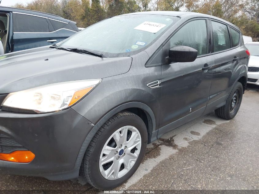 2015 Ford Escape S VIN: 1FMCU0F76FUA42322 Lot: 43965247