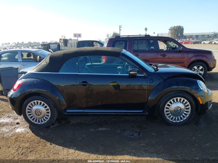 2014 Volkswagen Beetle 2.5L VIN: 3VW5P7AT4EM803477 Lot: 43965248