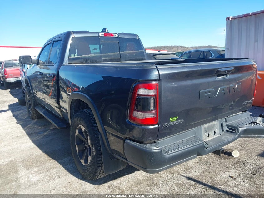 2019 RAM 1500 auction photo 3