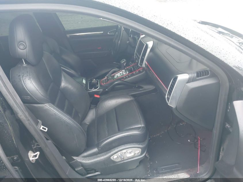 2014 Porsche Cayenne Turbo