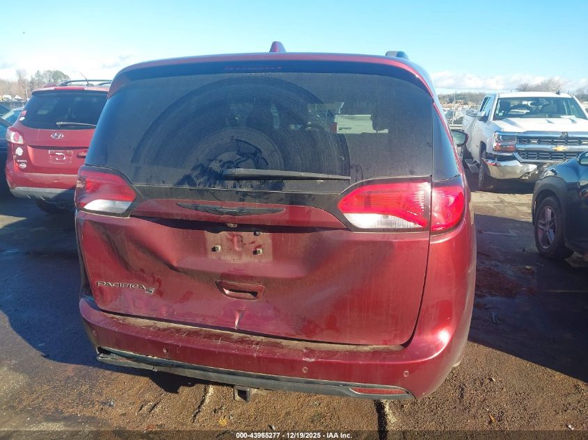 2018 Chrysler Pacifica Touring L VIN: 2C4RC1BG5JR172109 Lot: 43965277