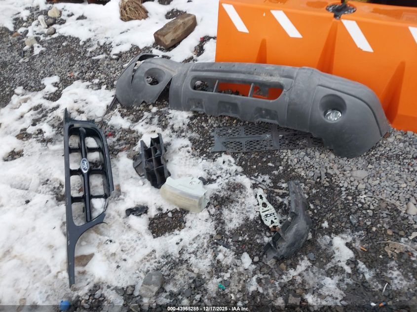 1999 Ford Explorer Xl/Xlt VIN: 1FMZU34X0XZA55795 Lot: 43965285