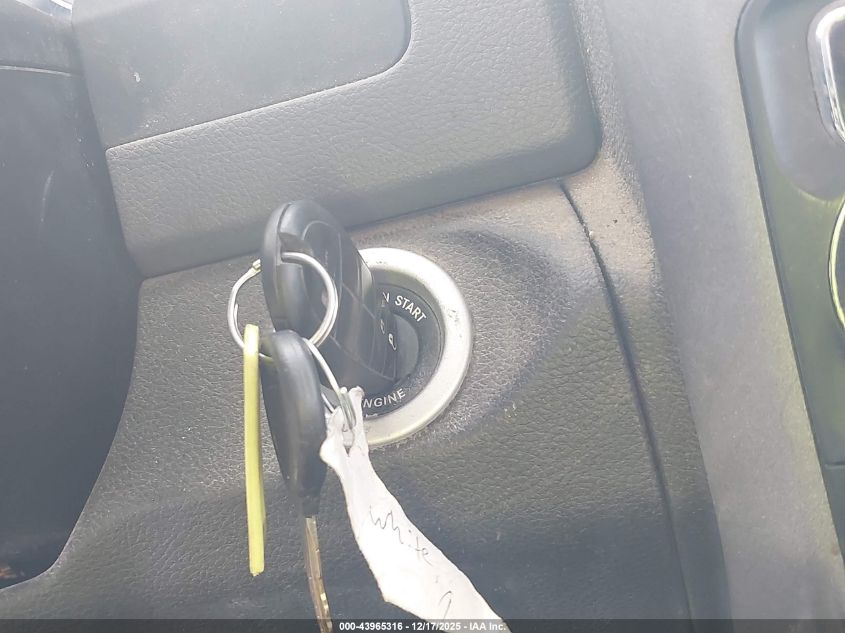 2019 Ram 1500 Classic Tradesman 4X4 8' Box VIN: 3C6JR7DG8KG725555 Lot: 43965316