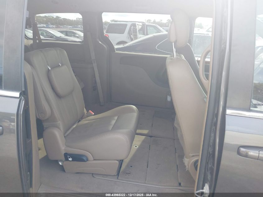 2016 Chrysler Town & Country Touring VIN: 2C4RC1BG0GR245301 Lot: 43965322