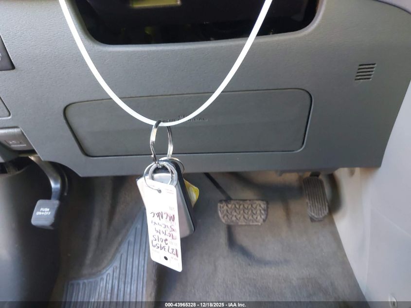 2015 Toyota Sienna Xle 8 Passenger VIN: 5TDYK3DC4FS637725 Lot: 43965328