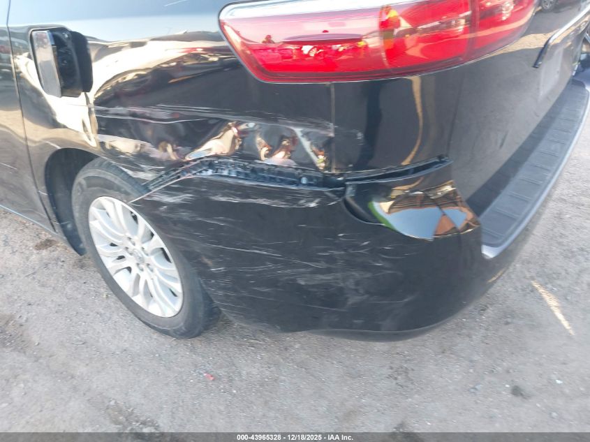 2015 Toyota Sienna Xle 8 Passenger VIN: 5TDYK3DC4FS637725 Lot: 43965328