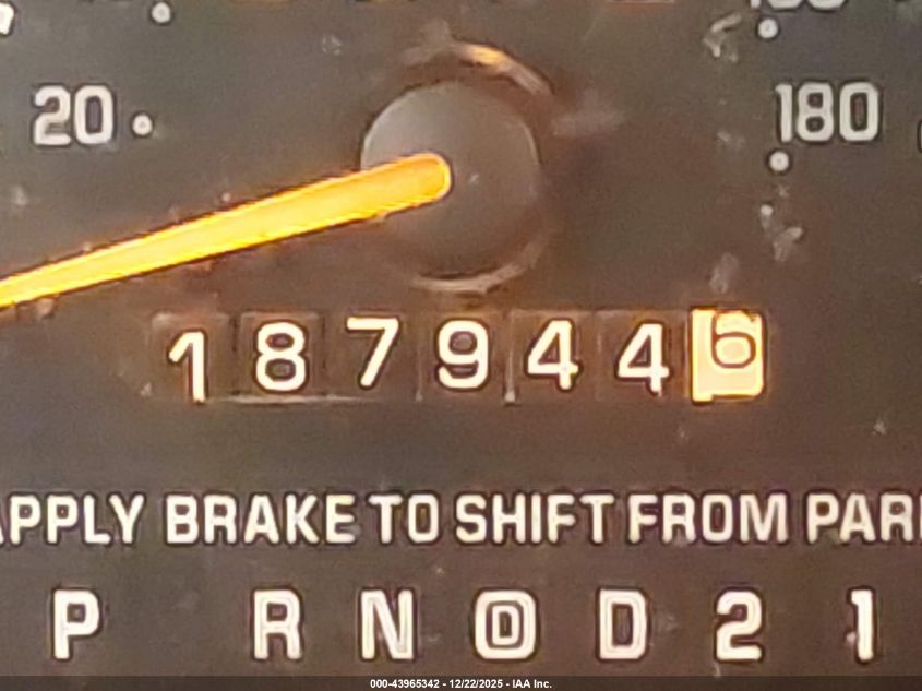 1998 Chevrolet Lumina VIN: 2G1WL52M4W1118542 Lot: 43965342