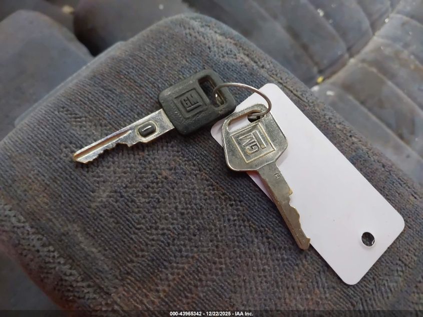 1998 Chevrolet Lumina VIN: 2G1WL52M4W1118542 Lot: 43965342