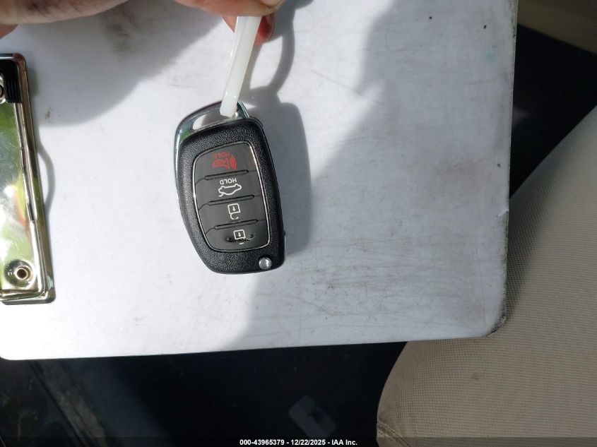 2015 Hyundai Sonata Se VIN: 5NPE24AF5FH178251 Lot: 43965379