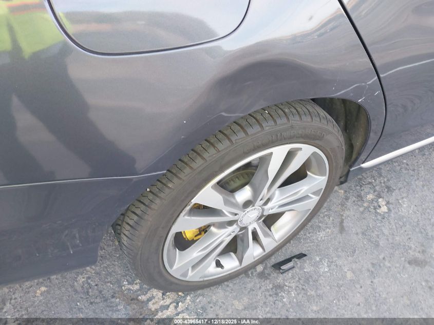 2015 Mercedes-Benz C 300 4Matic VIN: 55SWF4KB3FU075136 Lot: 43965417