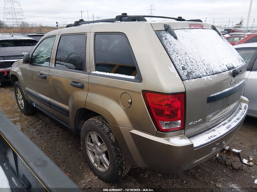 2005 Jeep Grand Cherokee Laredo
