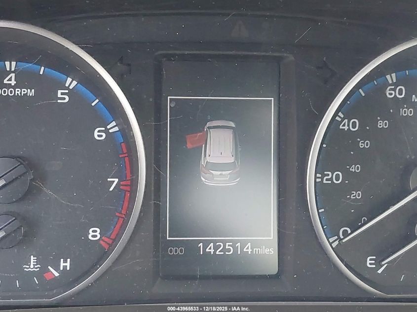 2018 Toyota Rav4 Xle VIN: JTMWFREV5JJ732184 Lot: 43965533