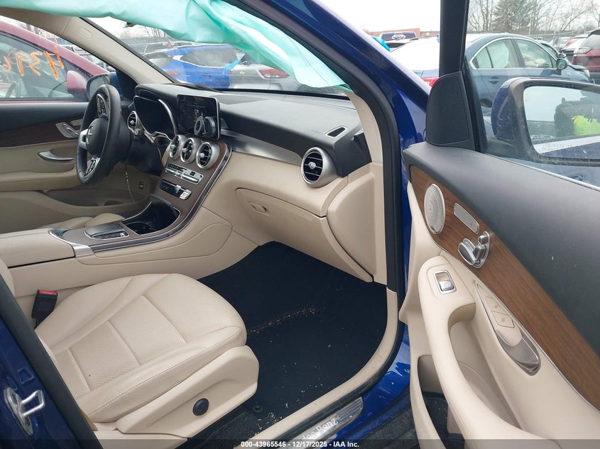 2021 Mercedes-Benz Glc 300 4Matic Suv