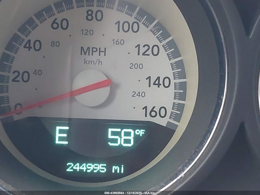 2009 Dodge Challenger R/T VIN: 2B3LJ54T69H511749 Lot: 43965564