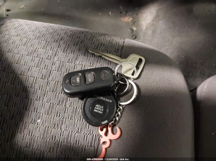 2006 Toyota Tundra Sr5 V8 VIN: 5TBBT441X6S483506 Lot: 43965586