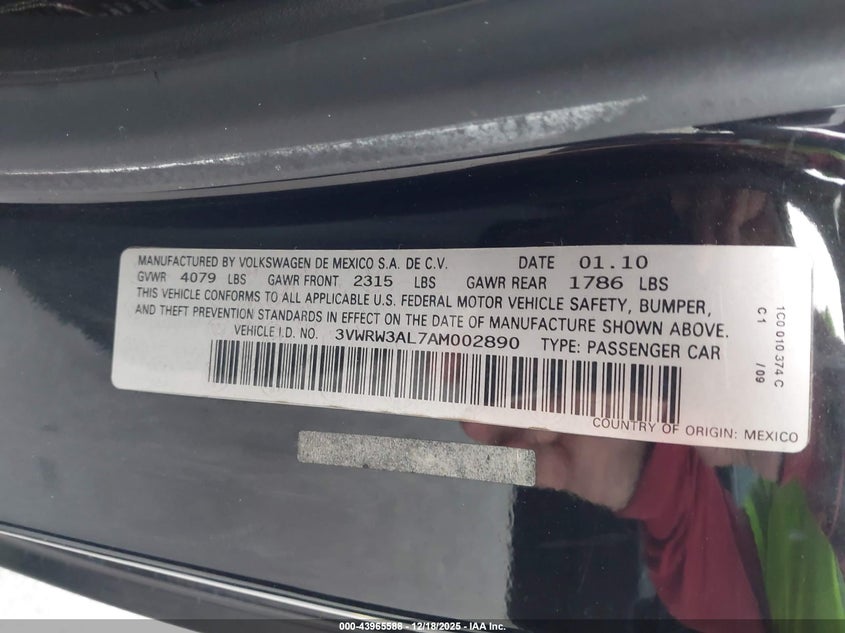 3VWRW3AL7AM002890 2010 VOLKSWAGEN BEETLE photo no. 9